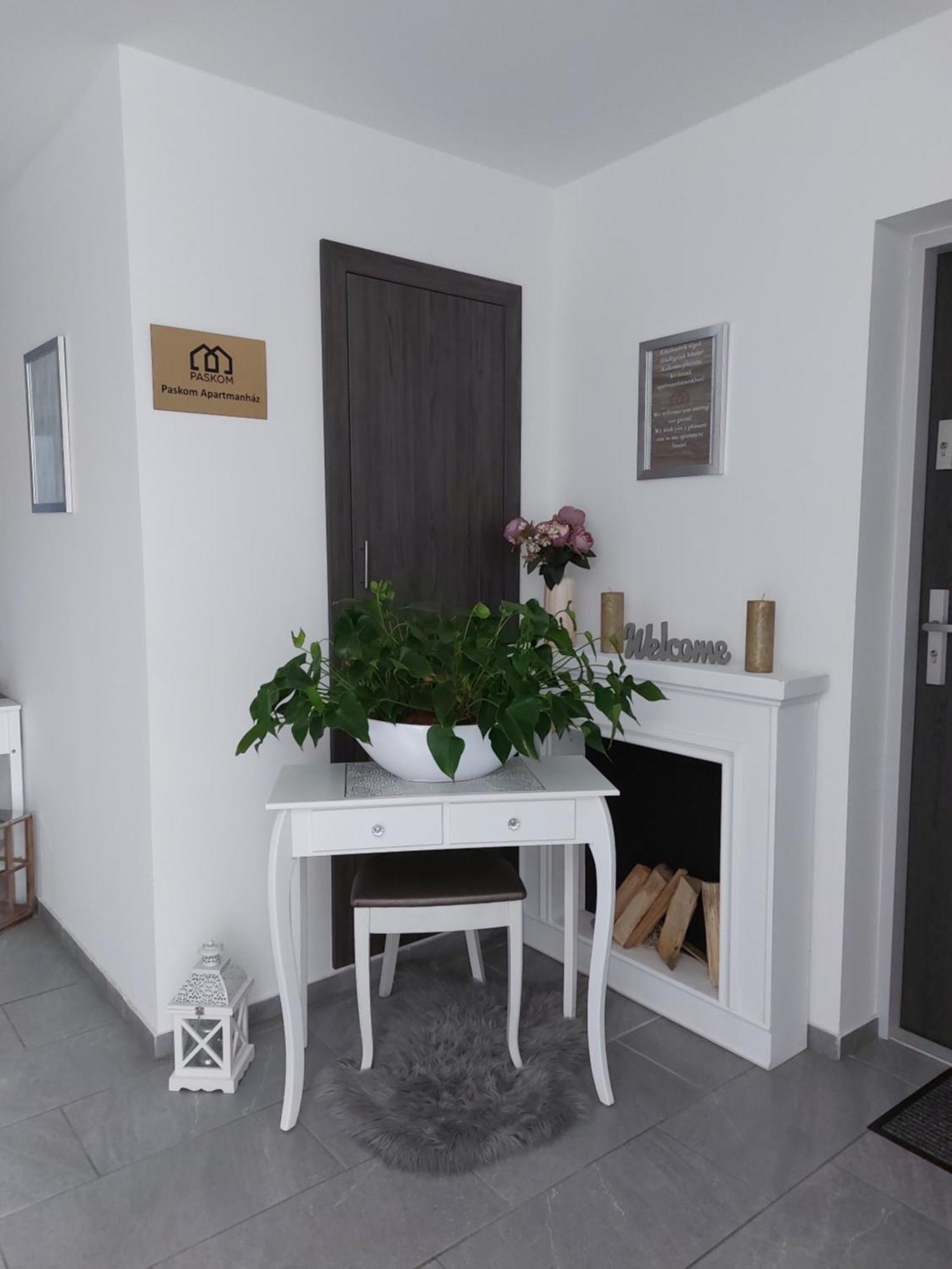 Paskom Apartmanhaz Nyergesujfalu Экстерьер фото