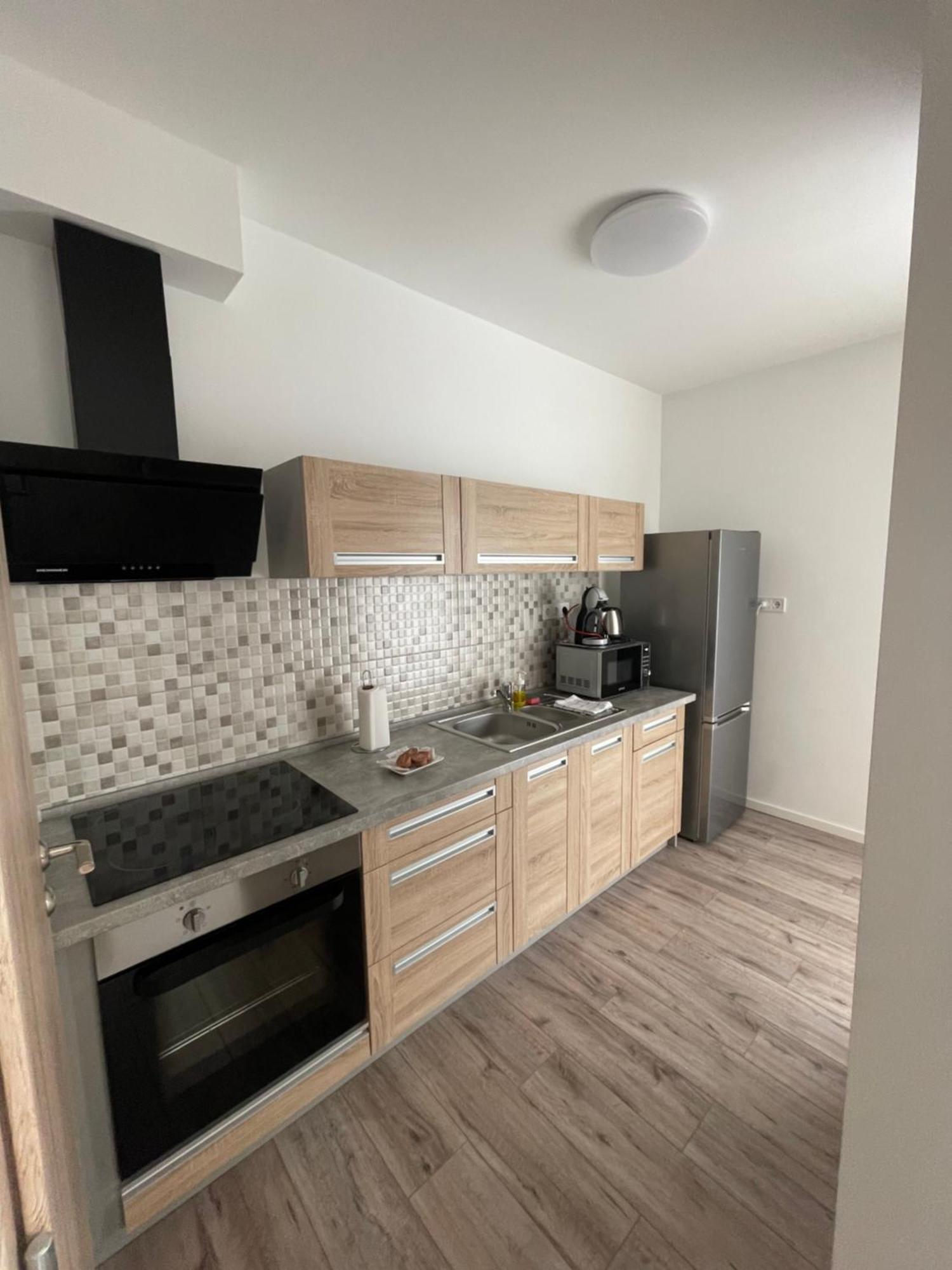 Paskom Apartmanhaz Nyergesujfalu Экстерьер фото